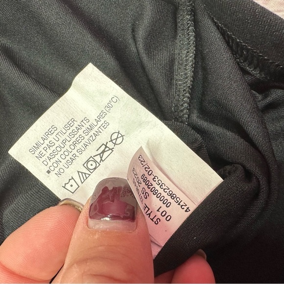 NWT womens under armour sleeveless team tech shirt activewear loose fit - Picture 6 of 16